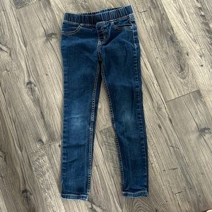 Elastic waistband…. Yes please!